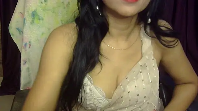 iam-moni2 online show from May 10, 4:42 pm