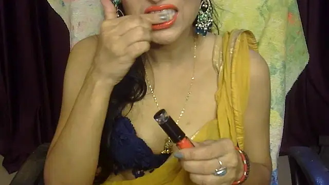 iam-moni2 online show from May 21, 2:25 pm