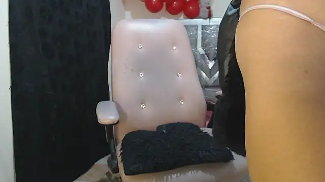 toxxxic cams online show from February 26, 10:04 am