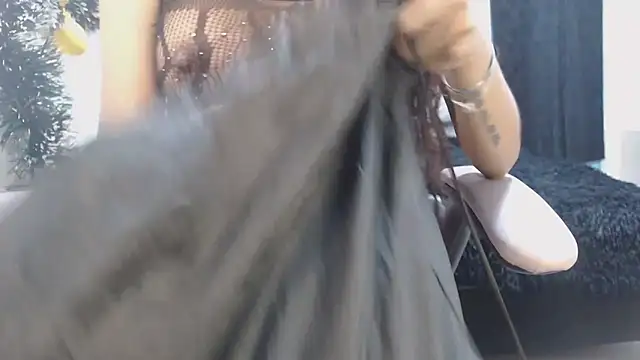 Snapshot of toxxxic_cams chatting on November 29, 4:12 am toxxxic cams online show from November 29, 4:12 am