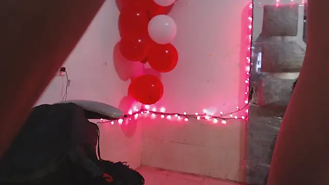 toxxxic cams online show from January 15, 6:28 am