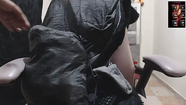 toxxxic cams online show from March 10, 8:07 am