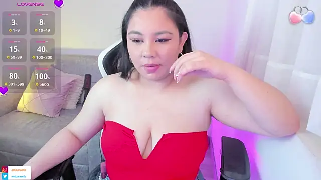 ambar-wells online show from October 13, 5:03 pm
