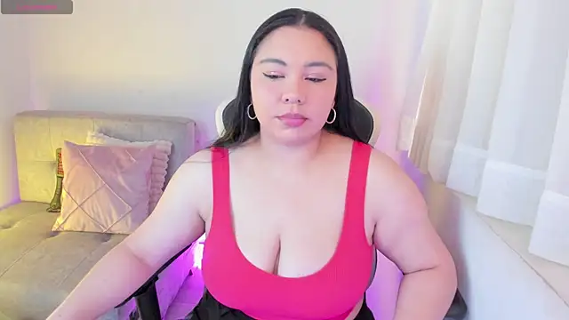 ambar-wells online show from April 15, 4:33 pm