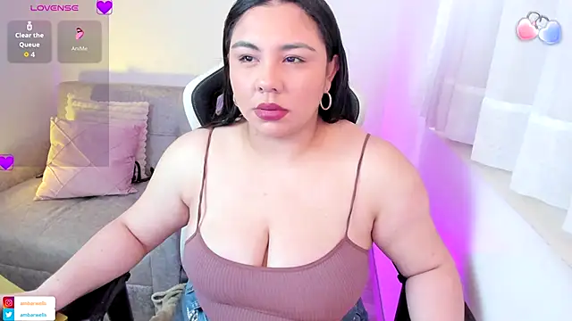 ambar-wells online show from September 19, 4:55 pm
