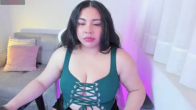 ambar-wells online show from September 10, 5:12 pm