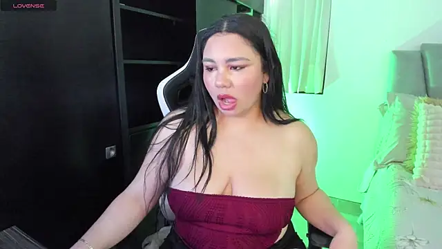 ambar-wells online show from February 20, 4:14 pm