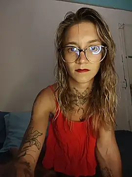 rose-rainbowgoddess online show from March 25, 12:00 am