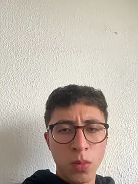 CamiRojas boy online show from April 30, 6:48 pm