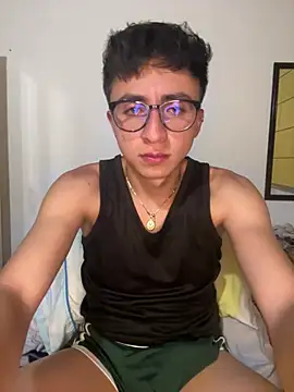 CamiRojas boy online show from May 23, 4:00 am