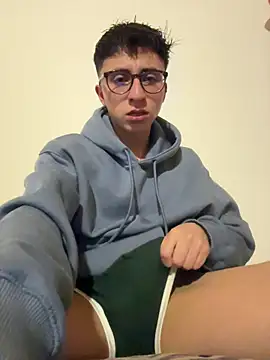 CamiRojas boy online show from February 22, 3:53 am