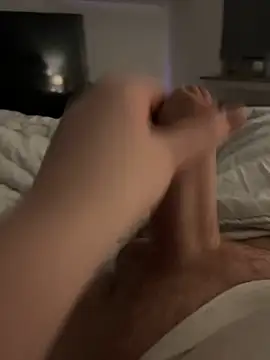 Snapshot of ycumforyou chatting on December 12, 9:37 pm ycumforyou online show from December 12, 9:37 pm