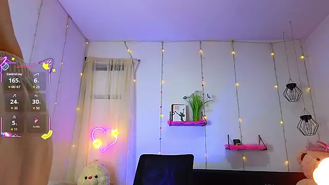 Ariel Femboy  online show from September 19, 4:49 am