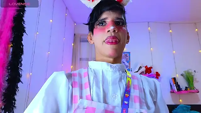 Ariel Femboy  online show from November 30, 3:51 am