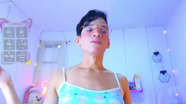 Ariel Femboy  online show from December 23, 4:56 am