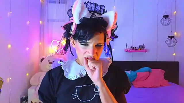 Ariel Femboy  online show from November 5, 5:10 am