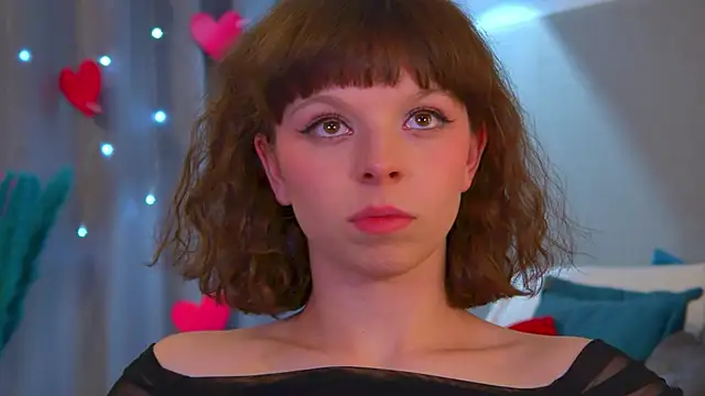 ElisabethDavis online show from March 14, 4:13 pm