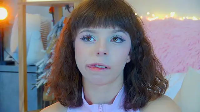 ElisabethDavis online show from November 28, 3:12 pm