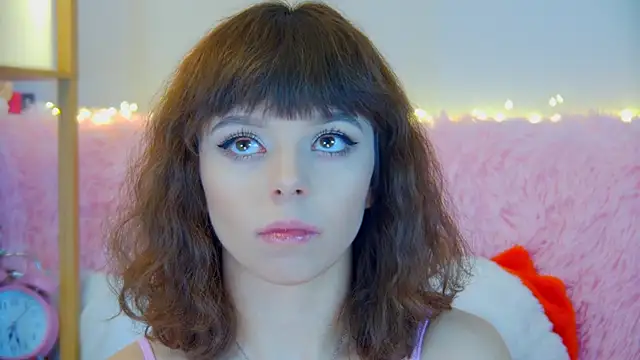 ElisabethDavis online show from December 1, 3:24 pm