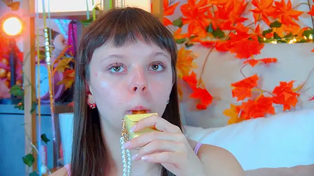 ElisabethDavis online show from October 29, 4:17 pm