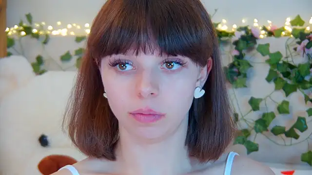 ElisabethDavis online show from April 6, 6:20 pm