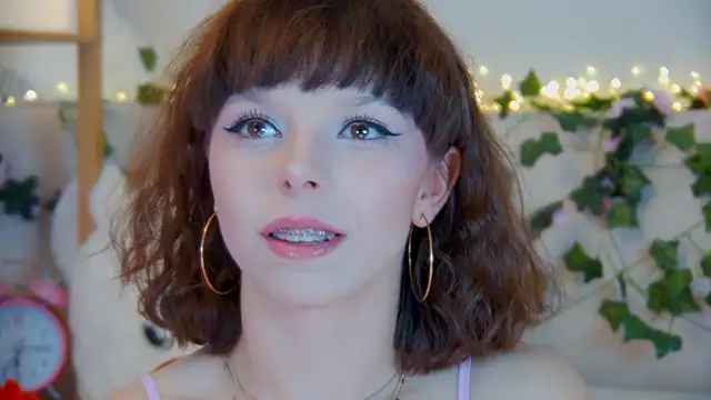 ElisabethDavis online show from March 21, 3:16 pm