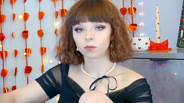 ElisabethDavis online show from February 21, 3:14 pm