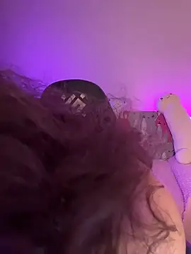 Snapshot of Your_insomniya chatting on December 3, 8:30 pm Your insomniya online show from December 3, 8:30 pm