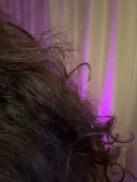 Snapshot of Your_insomniya chatting on March 4, 11:22 pm Your insomniya online show from March 4, 11:22 pm