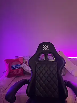 Your insomniya online show from February 7, 8:17 pm