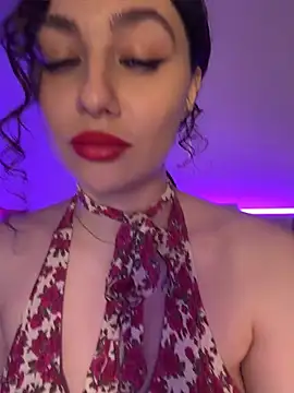 Snapshot of Your_insomniya chatting on May 28, 11:10 pm Your insomniya online show from May 28, 11:10 pm