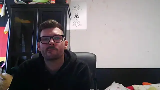 Die-geile-Sau online show from April 7, 1:35 pm