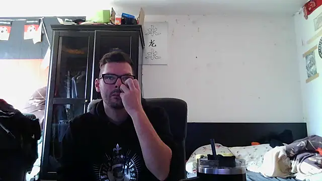 Die-geile-Sau online show from March 24, 1:11 pm