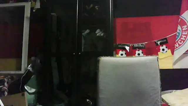 Snapshot of Die-geile-Sau chatting on September 20, 8:25 pm Die-geile-Sau online show from September 20, 8:25 pm