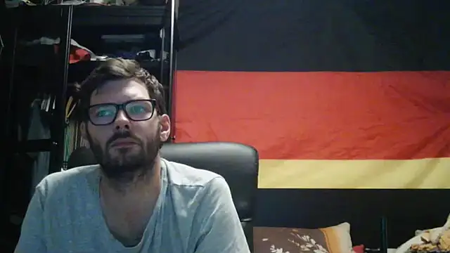 Snapshot of Die-geile-Sau chatting on June 24, 8:06 pm Die-geile-Sau online show from June 24, 8:06 pm