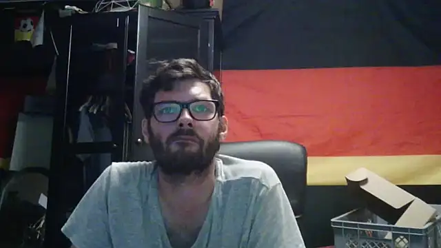 Snapshot of Die-geile-Sau chatting on June 30, 8:20 pm Die-geile-Sau online show from June 30, 8:20 pm