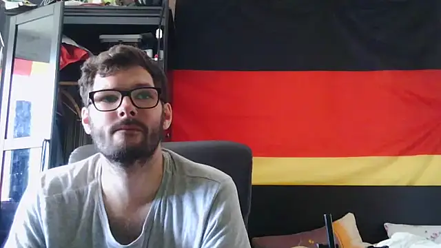 Snapshot of Die-geile-Sau chatting on June 27, 11:16 am Die-geile-Sau online show from June 27, 11:16 am
