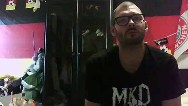 Snapshot of Die-geile-Sau chatting on September 18, 3:26 pm Die-geile-Sau online show from September 18, 3:26 pm