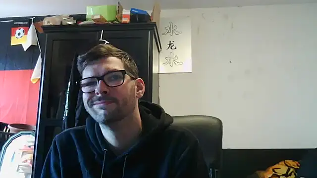 Snapshot of Die-geile-Sau chatting on May 20, 12:24 pm Die-geile-Sau online show from May 20, 12:24 pm