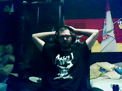 Snapshot of Die-geile-Sau chatting on December 22, 10:21 pm Die-geile-Sau online show from December 22, 10:21 pm