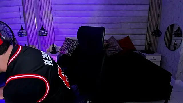 jhon bear03 online show from March 10, 11:25 am