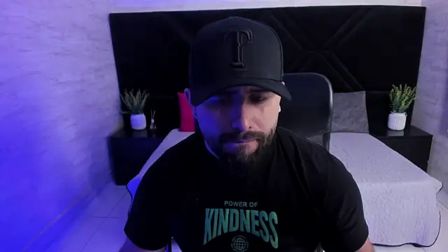 jhon bear03 online show from July 16, 11:18 am