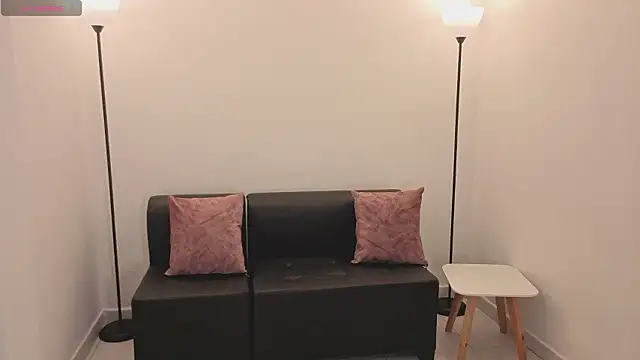 camiilaa1 online show from February 22, 8:54 pm