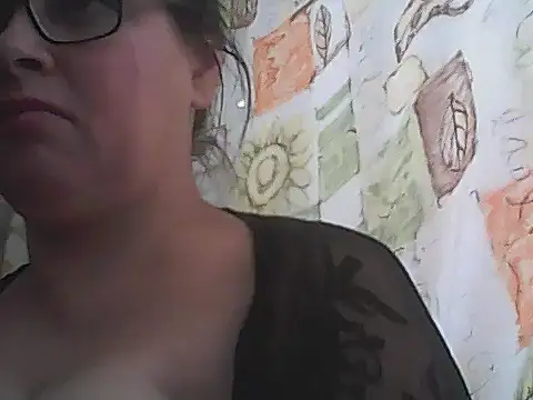 Snapshot of deluxpussy chatting on September 27, 7:47 am deluxpussy online show from September 27, 7:47 am
