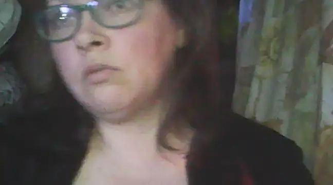 Snapshot of deluxpussy chatting on March 21, 5:23 pm deluxpussy online show from March 21, 5:23 pm