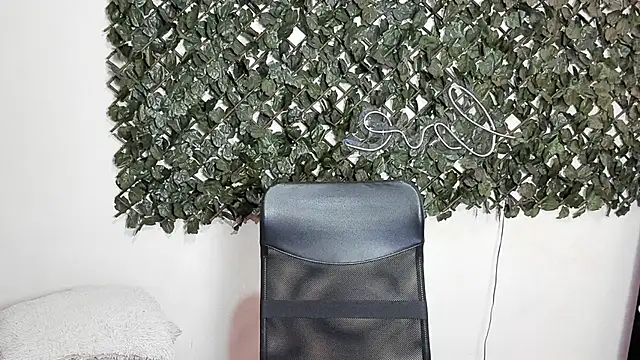 Sofia Franco  online show from April 28, 7:40 pm