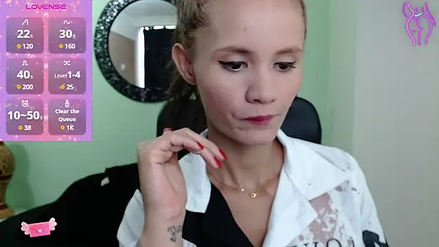 Sofia Franco  online show from March 22, 7:09 pm