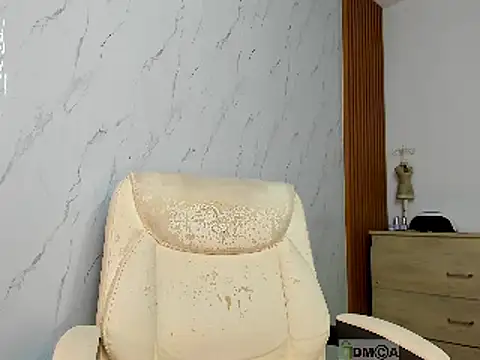 aleja belle online show from April 3, 12:50 am