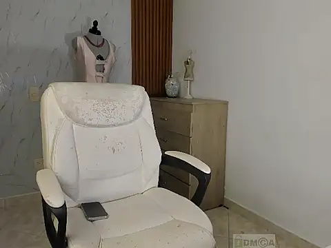 aleja belle online show from January 17, 10:19 am