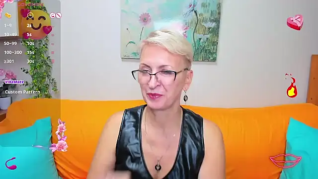 iamyourdream89 online show from October 27, 6:20 pm